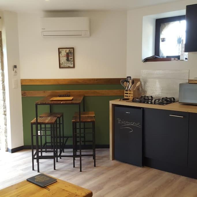 Appartement 2 Pieces Gravieres Zewnętrze zdjęcie